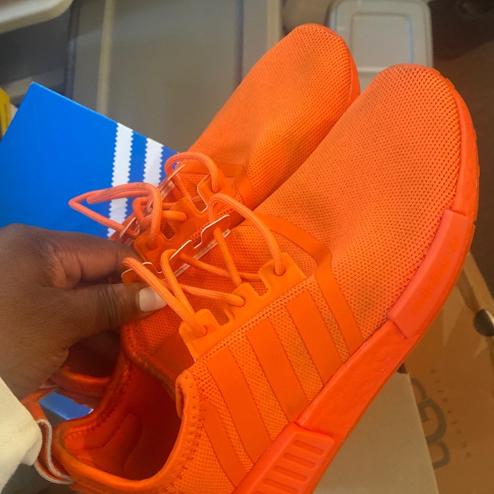 Adidas women size 7. Worn